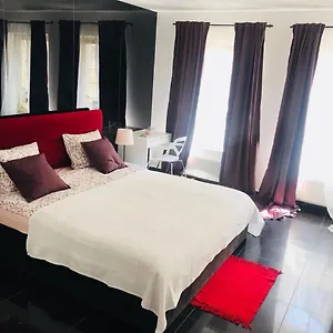 https://the-blueberry.krakowhotelspoland.com