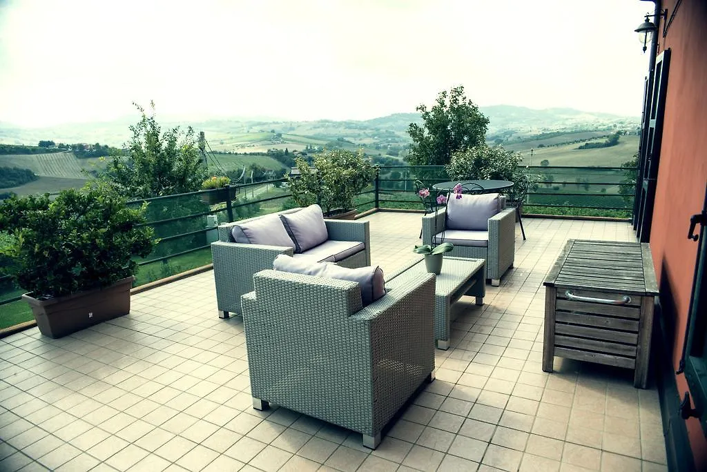 Tenuta Santini Villa Coriano 0*,